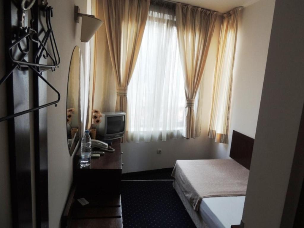 Guest House Solo Shumen Dış mekan fotoğraf